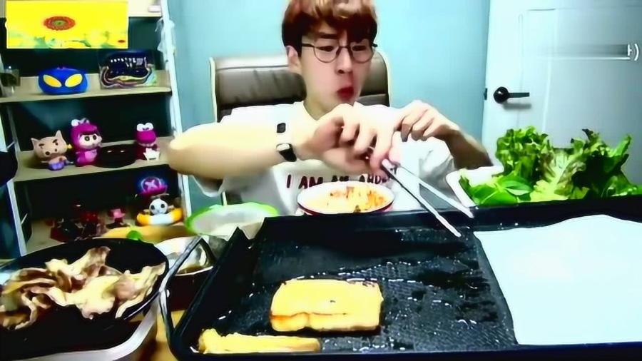 大胃王韩国奔驰哥的日常趣事与动态分享